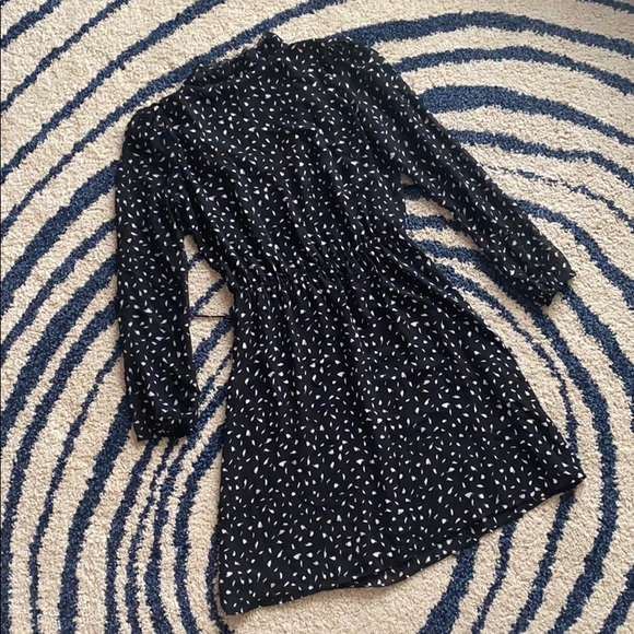 Size 2 LOFT Dress - Picture 2 of 6